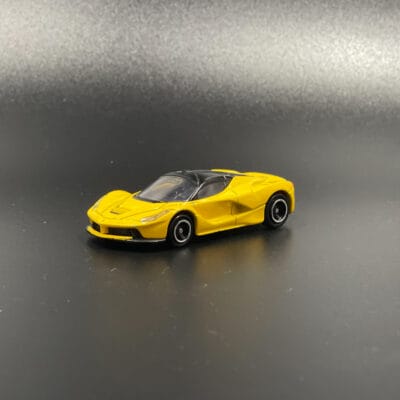 iPhone12 Pro Maxのカメラで撮影したミニカー