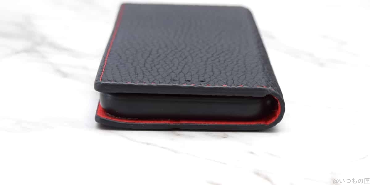 Android One S10+保護ケースの上面