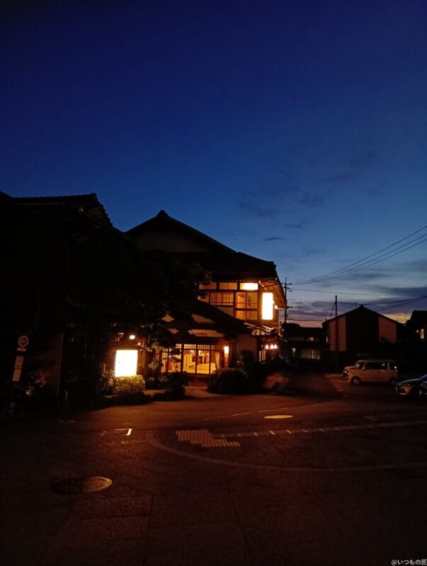 AQUOS wish4 カメラ AQUOS wish4 で夜間撮影した写真