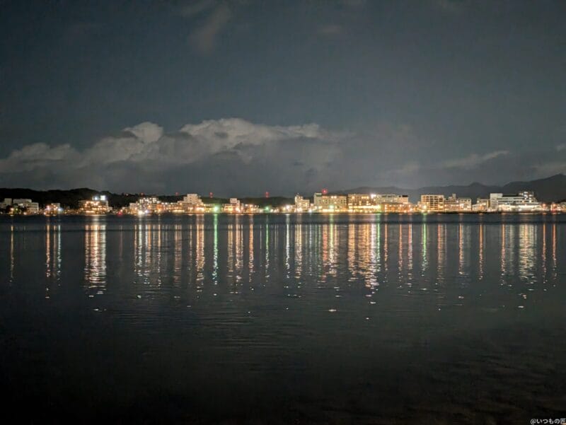 Google Pixel 8aの通常モードで夜間撮影した写真