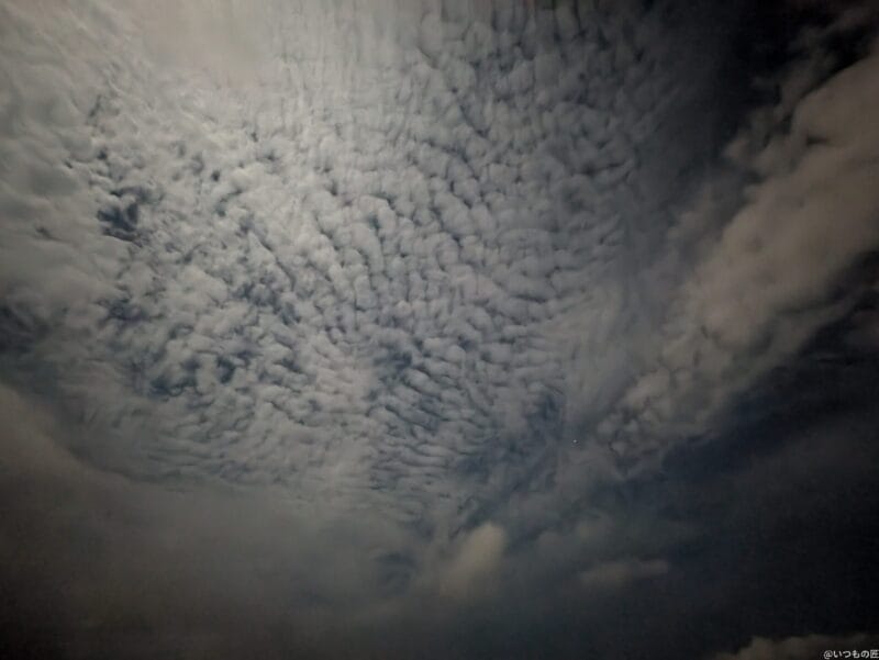 Google Pixel 8a カメラ Google Pixel 8aの通常モードで夜間撮影した写真