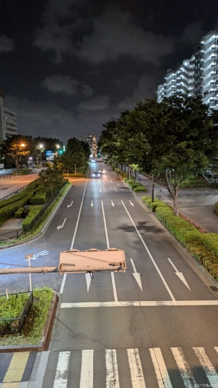 Google Pixel 8aの通常モードで夜間撮影した写真