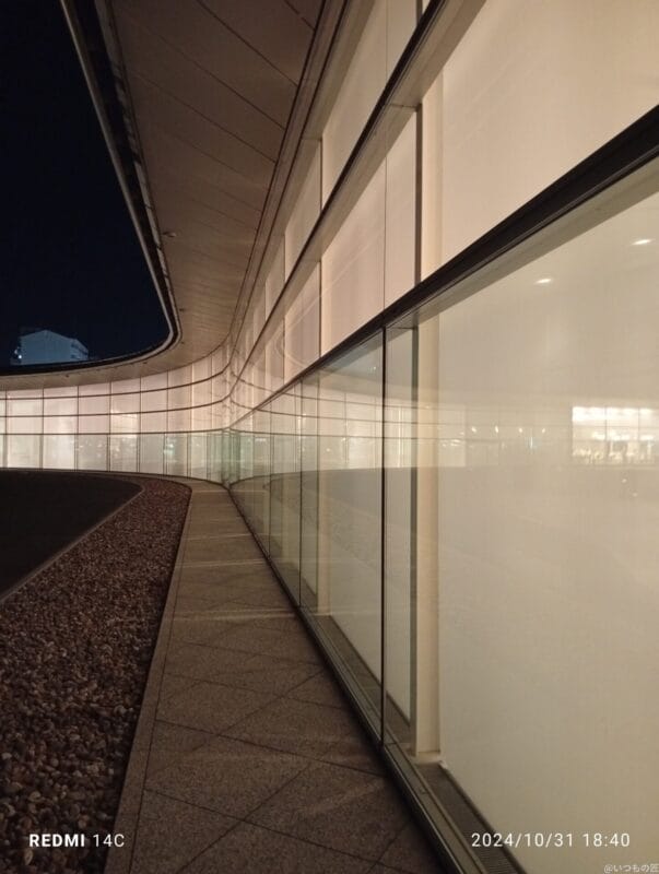 Xiaomi Redmi 14C カメラ Xiaomi Redmi 14C で撮影した夜景写真