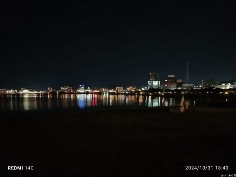 Xiaomi Redmi 14C カメラ Xiaomi Redmi 14C で撮影した夜景写真