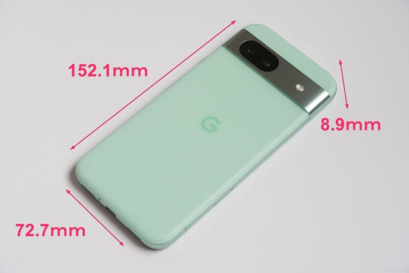 google pixel 8aのサイズを示す画像 | モバイル比較レビュー.jp Google Pixel 8a レビュー Google Pixel 8aのサイズを示す画像