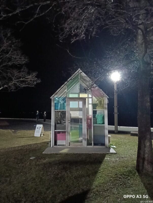 oppo a3 5g カメラで撮影した夜景写真 | モバイル比較レビュー.jp OPPO A3 5G カメラ OPPO A3 5G カメラで撮影した夜景写真