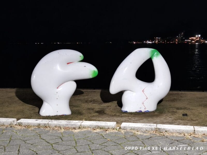 OPPO Find X8 カメラ OPPO Find X8でズーム撮影した夜景写真