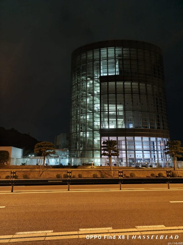 aquos r9 proで暗所撮影した写真 | モバイル比較レビュー.jp AQUOS R9 pro カメラ AQUOS R9 proで暗所撮影した写真