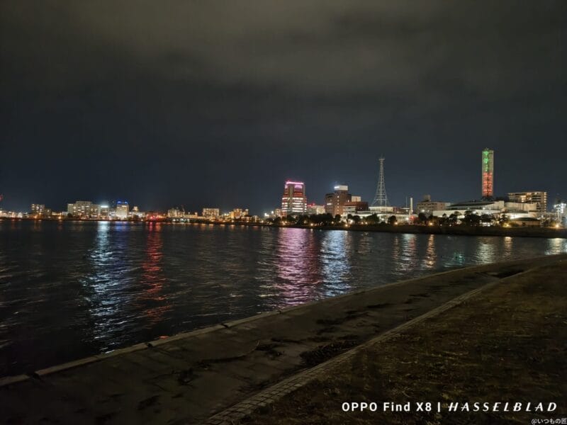 OPPO Find X8 カメラ OPPO Find X8でズーム撮影した夜景写真