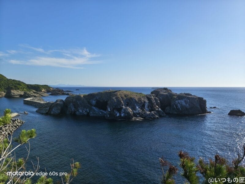 motorola edge 60s pro カメラ 岸壁から見える海