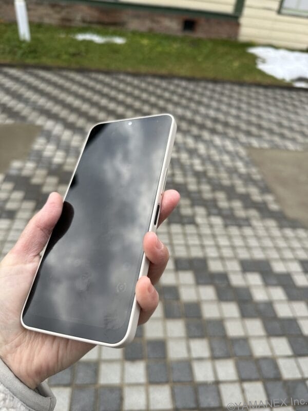 AQUOS wish5 レビュー 屋外でAQUOS wish4を撮影