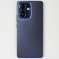 OPPO Reno13 Aの実機写真