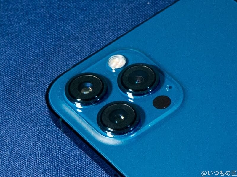 iPhone 13/iPhone 12を購入するべきではない3つの理由とは? 2 iPhone 12 Pro Max パシフィックブルー